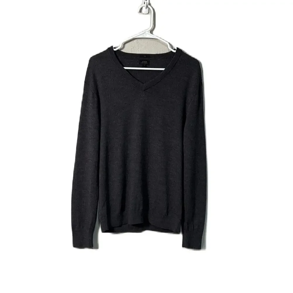 J. Crew Dark Grey Merino Wool V-Neck Sweater Classic Knit Men’s Sweater Size M